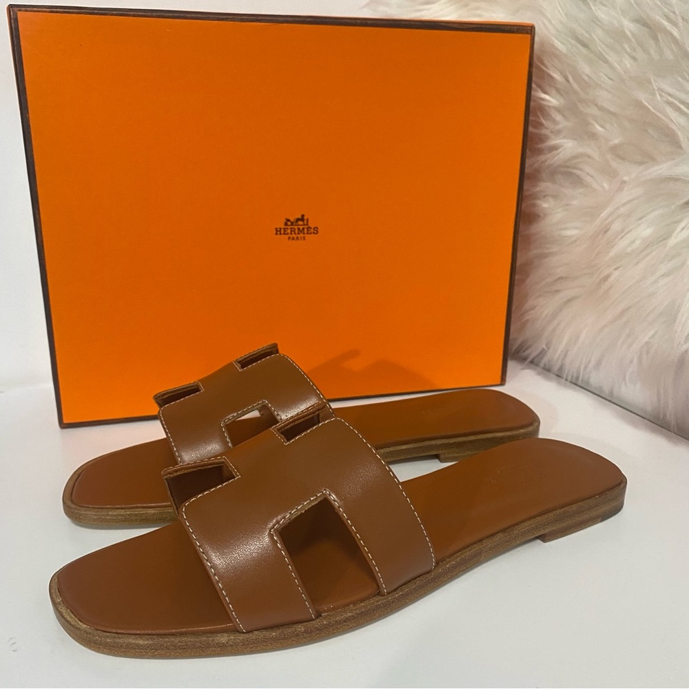 Hermès Brown Leather Sandals❤️❤️